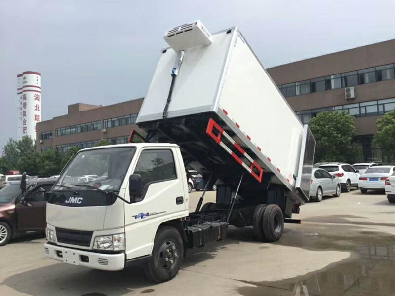 江鈴順達(dá)無(wú)害化運(yùn)輸車(chē)