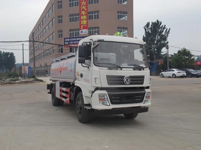 國(guó)五東風(fēng)12.5方運(yùn)油車