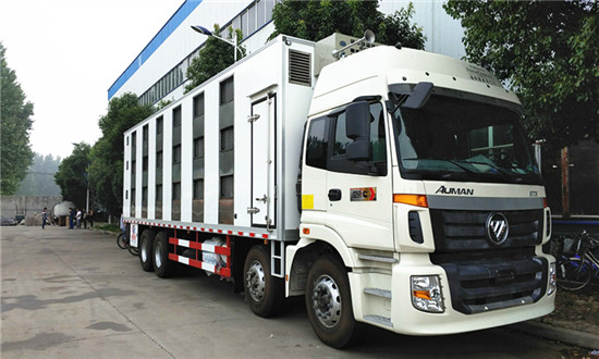 歐曼豬仔畜禽運(yùn)輸車(chē)