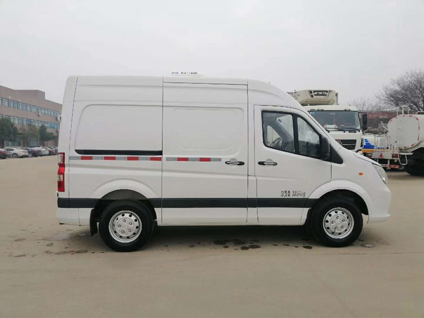 冷藏車